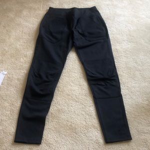 CarHart slimfit leggings